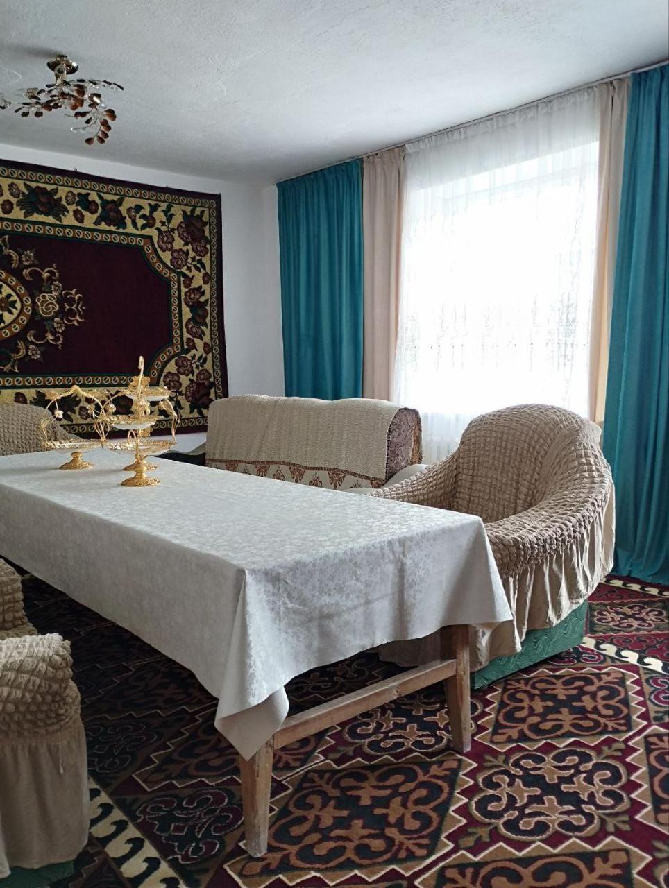 Guest House Bereke In Kyzart Village Bagysh Exterior photo